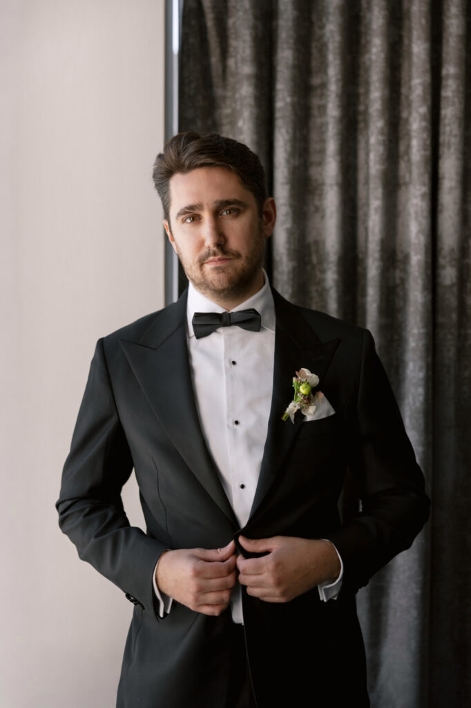 Groom getting ready at The Exchange in Chicago 