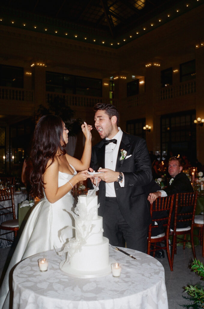 Cake cutting at The Exchange in Chicago